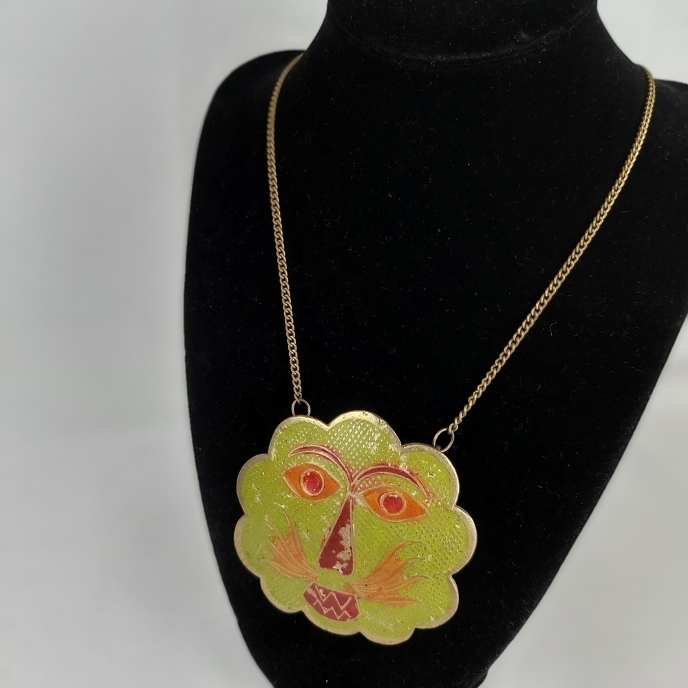 VINTAGE big brass pendant necklace